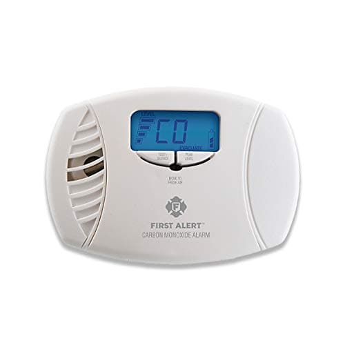 First Alert CO615 Plug-In CO Alarm with Battery Backup